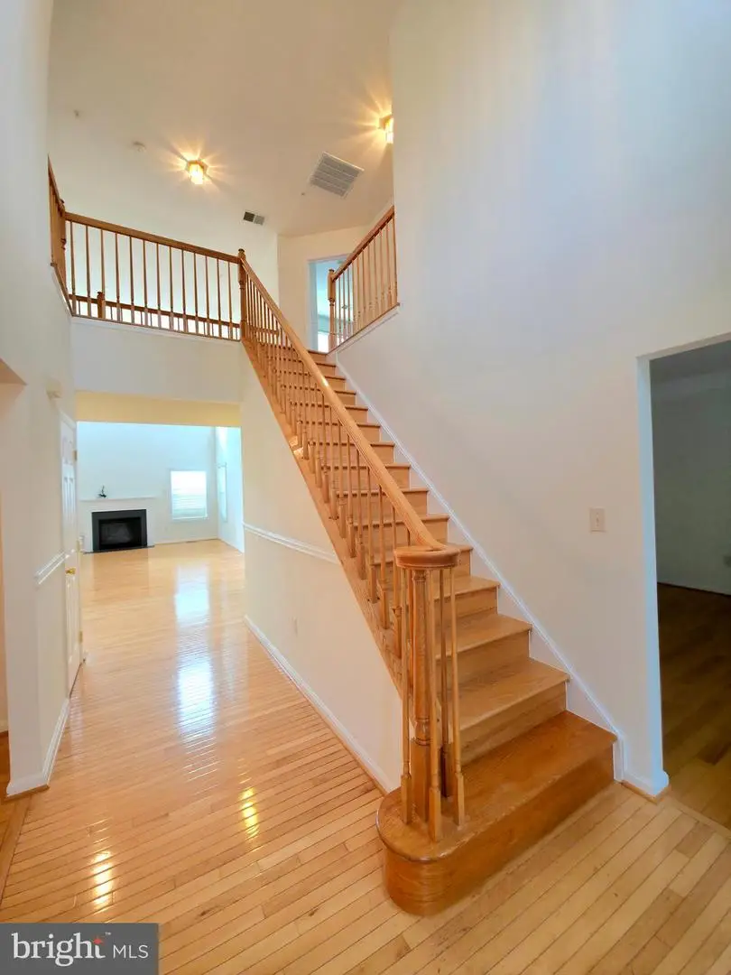 8703 Colonel Seward Dr, Fort Washington, MD 20744 - Image #3