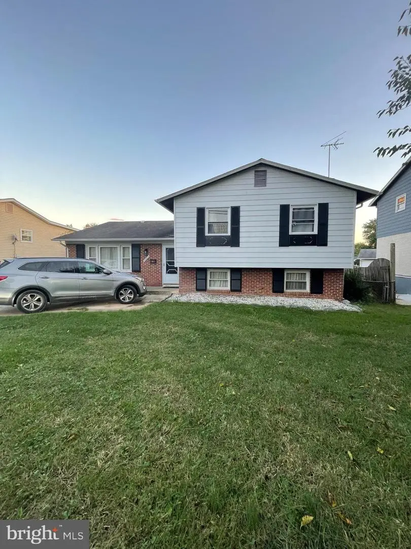 8005 Good Luck Rd, Lanham, MD 20706 - Image #2