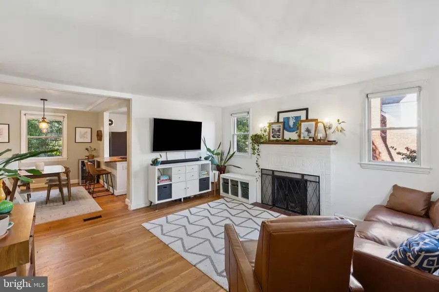 6104 43rd St, Hyattsville, MD 20781 - Image #3