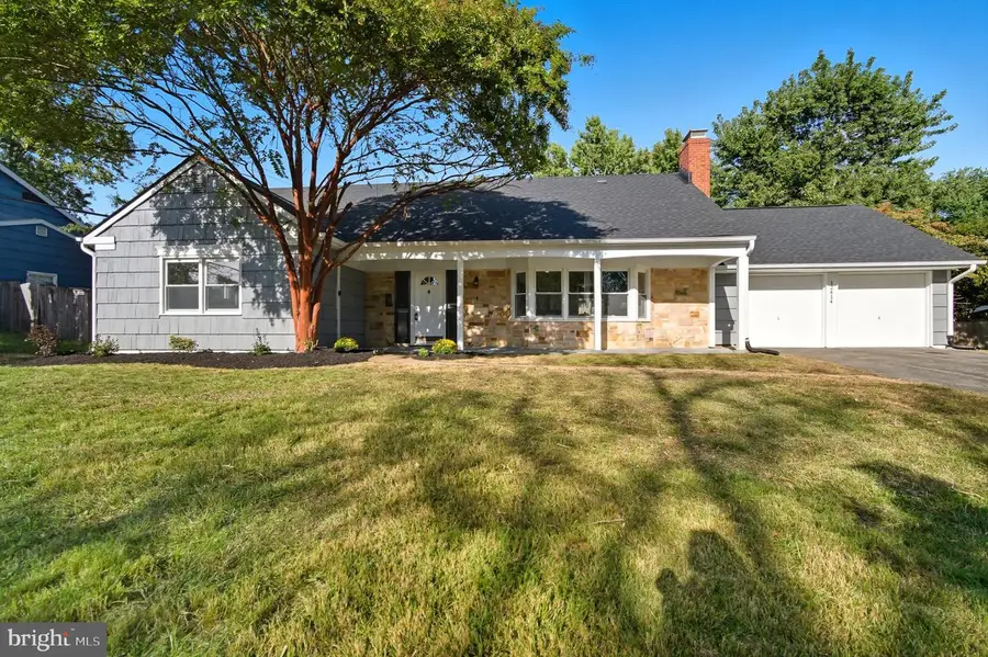 12414 Sandal Ln, Bowie, MD 20715 - Image #2