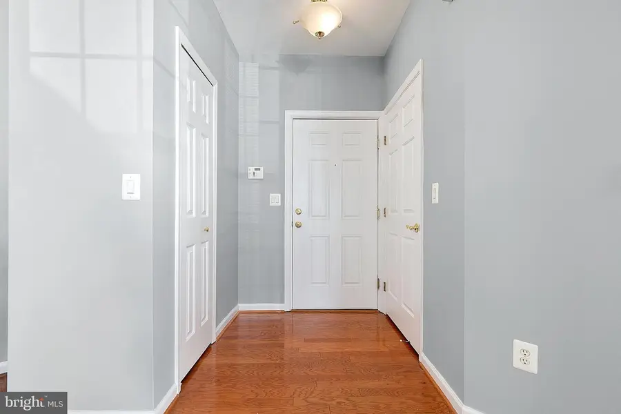 6214 Westchester Park Dr #402a, College Park, MD 20740 - Image #2