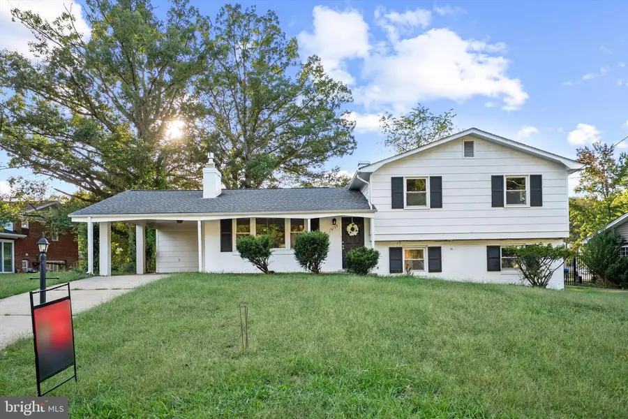 9109 Pinehurst Dr, Fort Washington, MD 20744 - Image #2