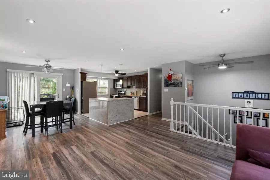 3208 Mulberry Ln, Temple Hills, MD 20748 - Image #2