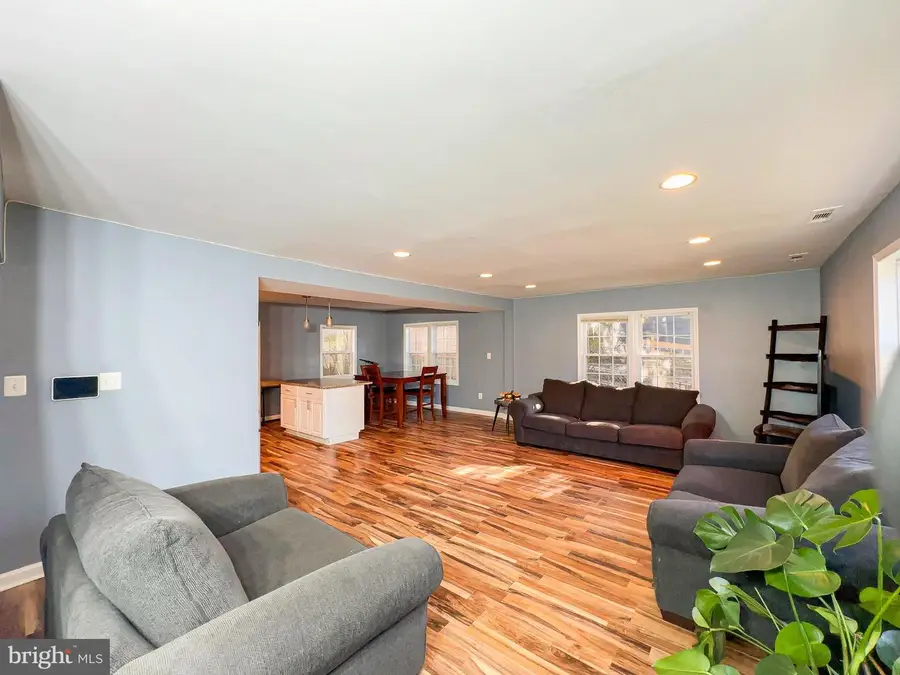 2208 Breton Dr, District Heights, MD 20747 - Image #3