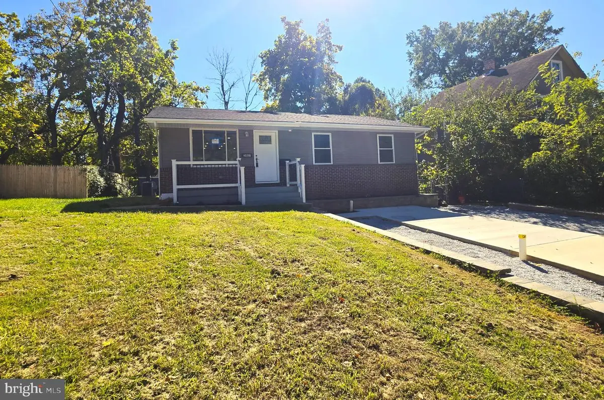 5809 Dade St, Capitol Heights, MD 20743 - Image #1