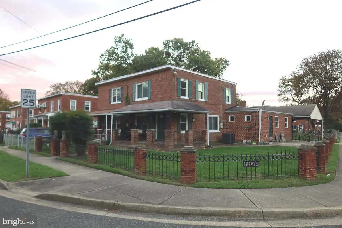 1152 Booker Dr, Capitol Heights, MD 20743 - Image #1