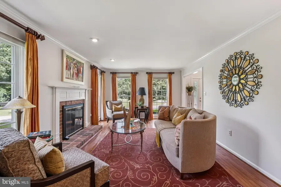 10801 Blackpowder Ct, Fort Washington, MD 20744 - Image #3