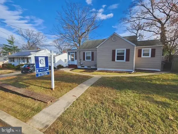 9521 51st Ave, COLLEGE PARK, MD 20740