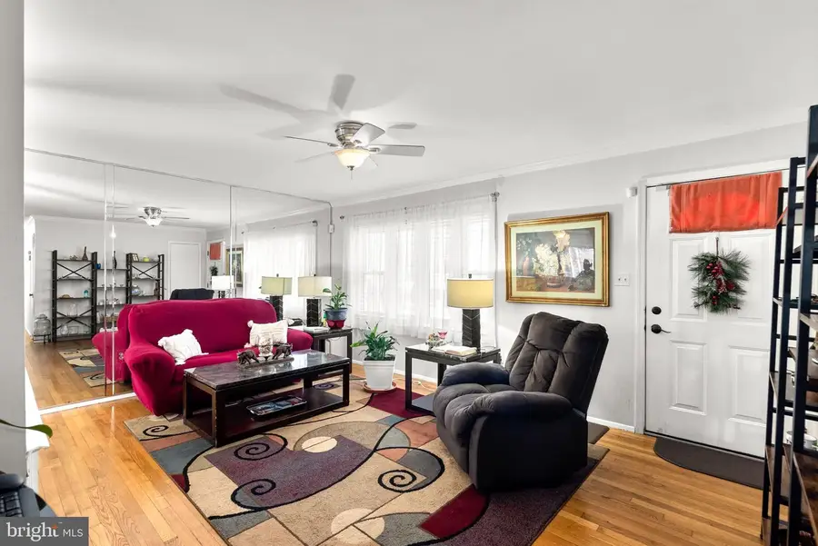 3907 Bishopmill Pl, Upper Marlboro, MD 20772 - Image #3