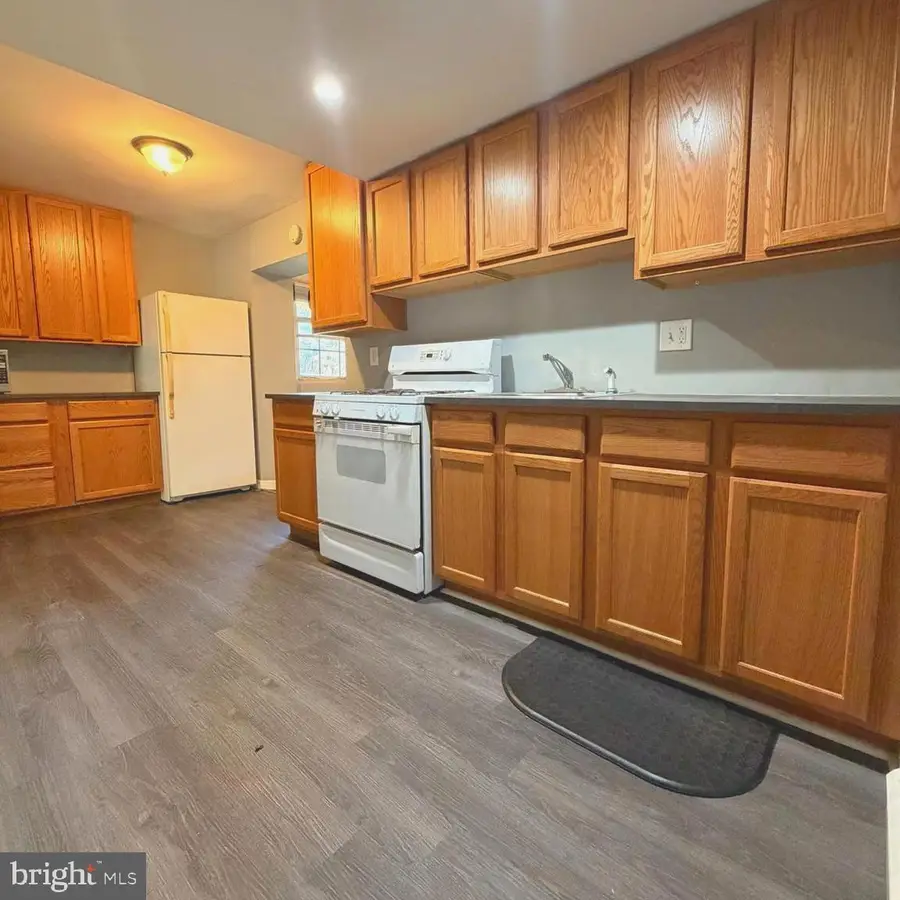 1021 Booker Dr, Capitol Heights, MD 20743 - Image #2