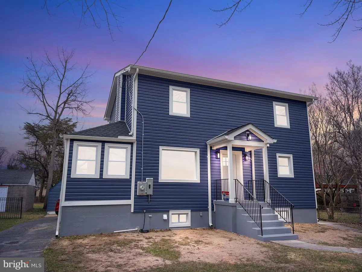 5010 Pierce Ave, College Park, MD 20740 - Image #1