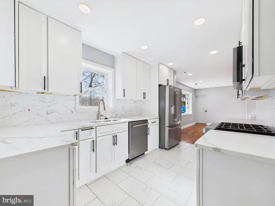 5010 Pierce Ave, College Park, MD 20740 - Image #3