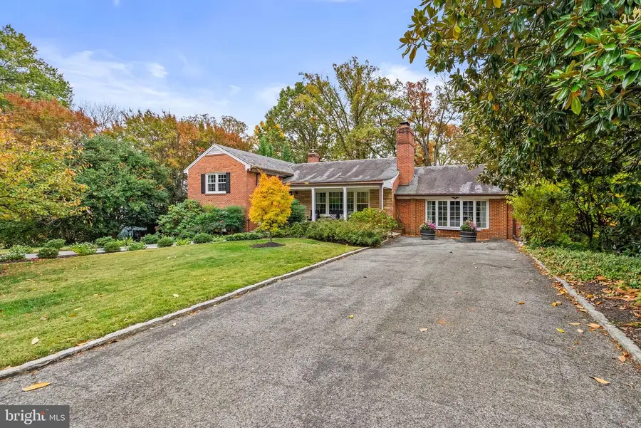 4111 Clagett Rd, Hyattsville, MD 20782 - Image #2