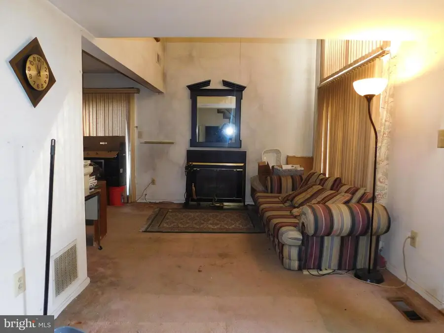 7323 Split Rail Ln, Laurel, MD 20707 - Image #2