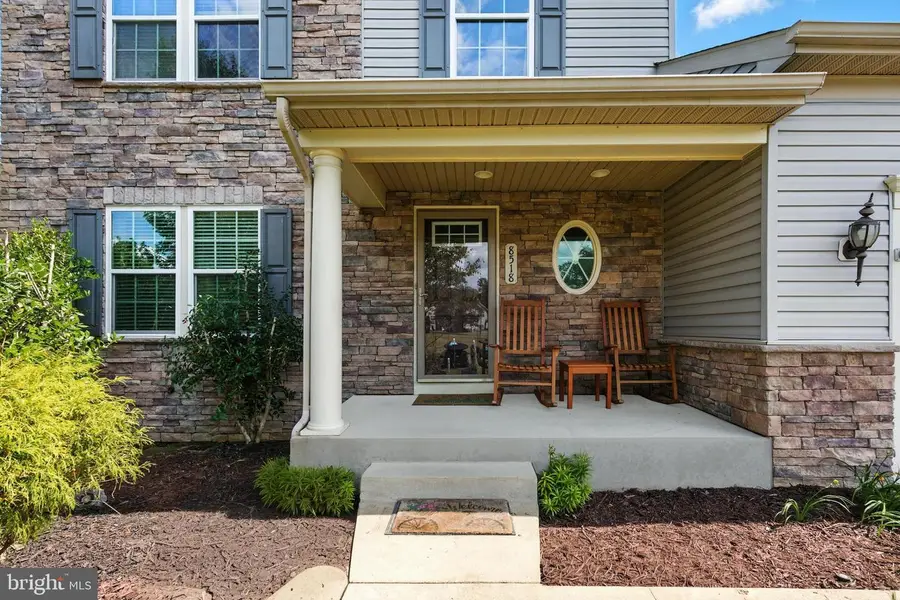 8518 Cedar Chase Dr, Clinton, MD 20735 - Image #2