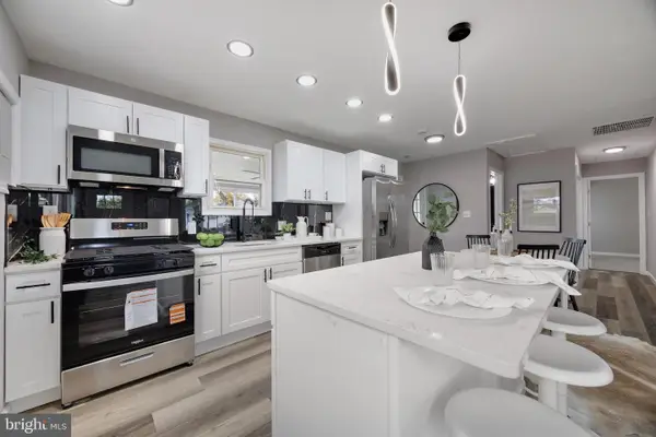 1002 7th St, LAUREL, MD 20707