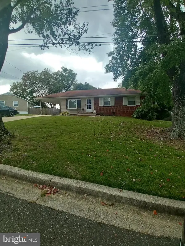 913 Applewood St, CAPITOL HEIGHTS, MD 20743