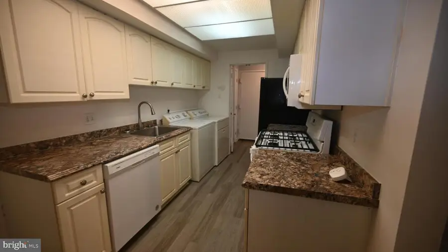 10204 Prince Pl #3-105, Upper Marlboro, MD 20774 - Image #3