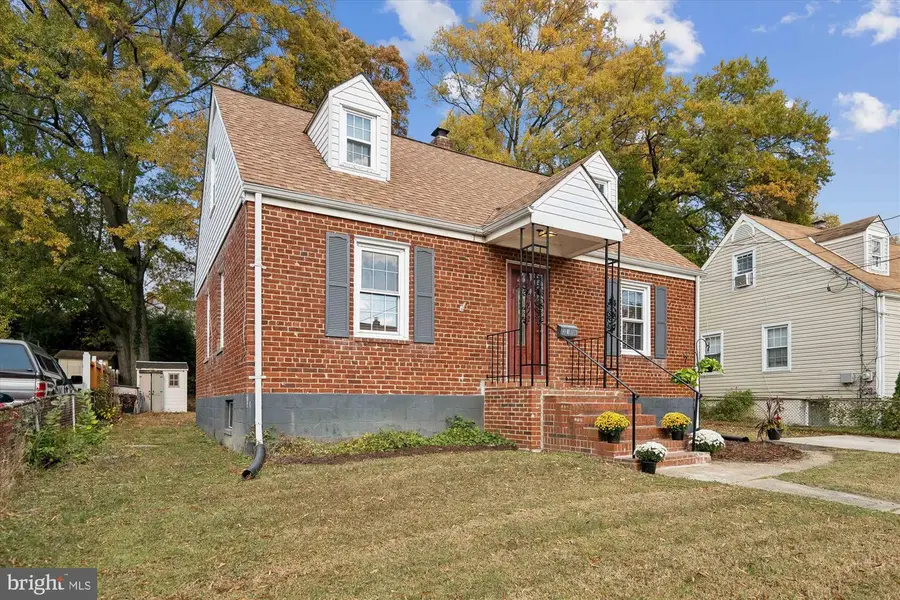 3106 Lancer Pl, Hyattsville, MD 20782 - Image #2