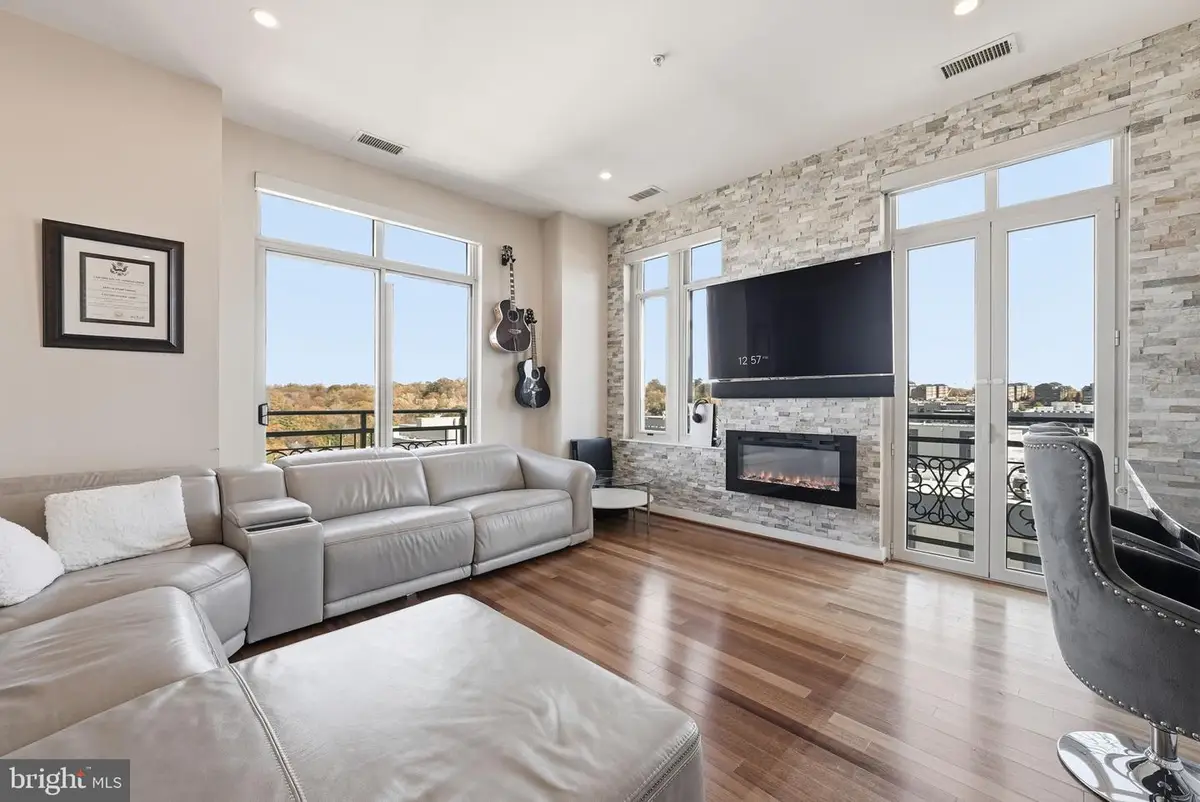 155 Potomac Psge #ph05, Oxon Hill, MD 20745 - Image #1