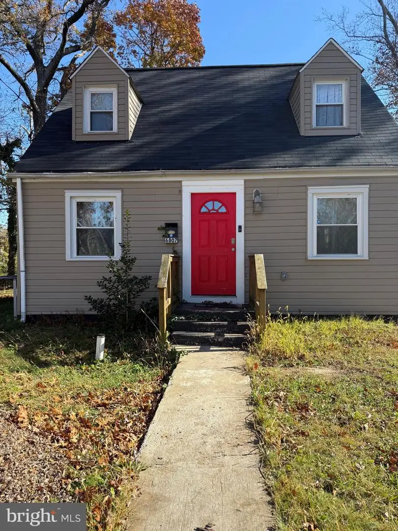6807 Elmhurst St, District Heights, MD 20747 - Image #1
