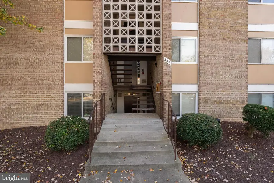 542 Wilson Bridge Dr #6743 B2, Oxon Hill, MD 20745 - Image #2