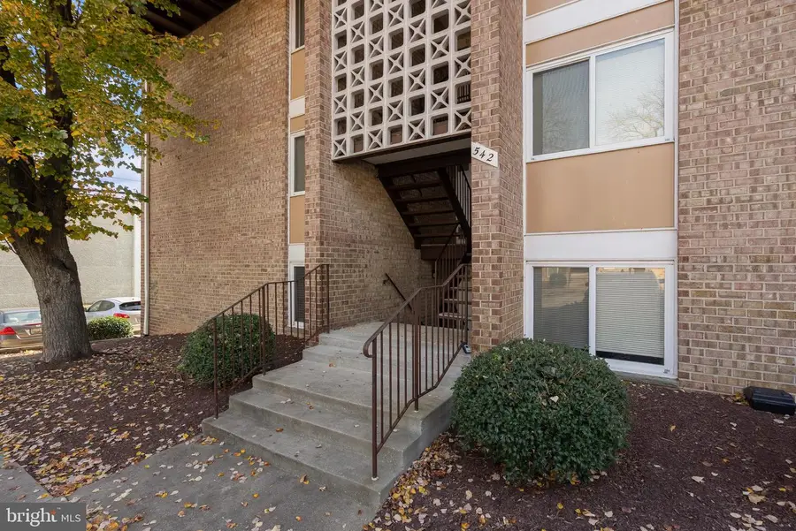 542 Wilson Bridge Dr #6743 B2, Oxon Hill, MD 20745 - Image #3