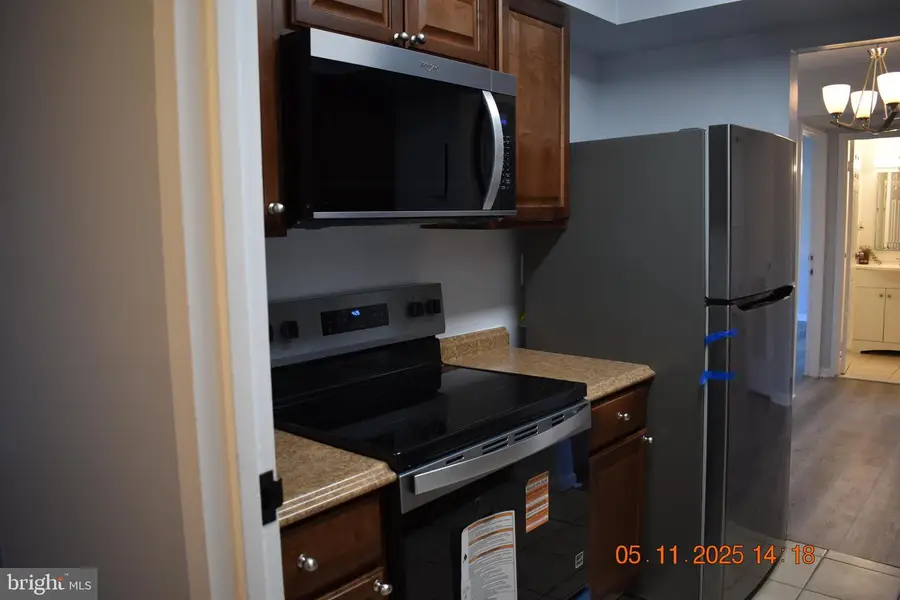 6926 Hanover Pkwy #303, Greenbelt, MD 20770 - Image #2