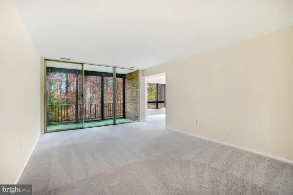 8475-unit 102 Greenbelt Rd, GREENBELT, MD 20770