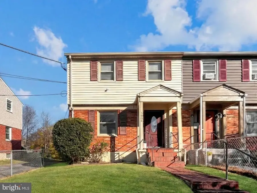 5926 Shoshone Dr, Oxon Hill, MD 20745 - Image #2