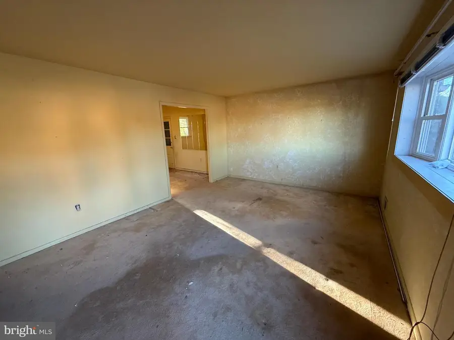 2009 Tinker Dr, Fort Washington, MD 20744 - Image #2