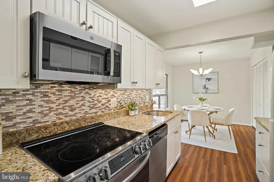 7712 Hanover Pkwy #104, Greenbelt, MD 20770 - Image #2