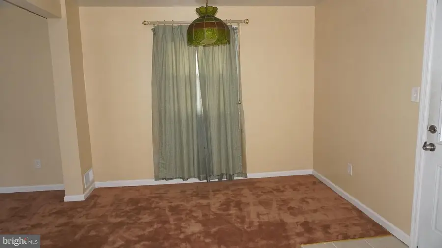 8105 Legation Rd, New Carrollton, MD 20784 - Image #3