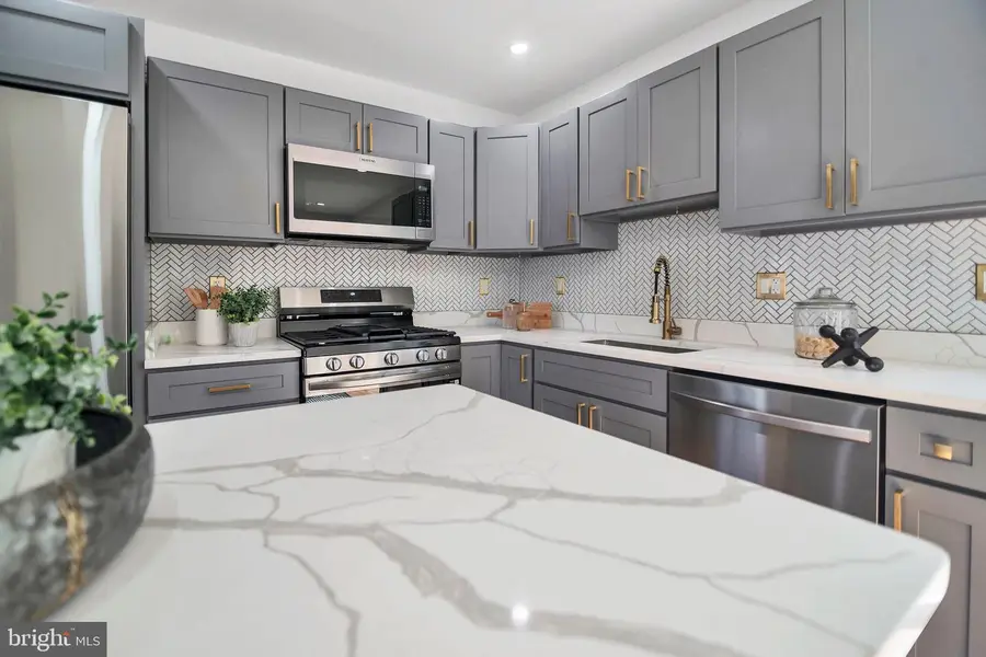 17126 Fairway View Ln, Upper Marlboro, MD 20772 - Image #3