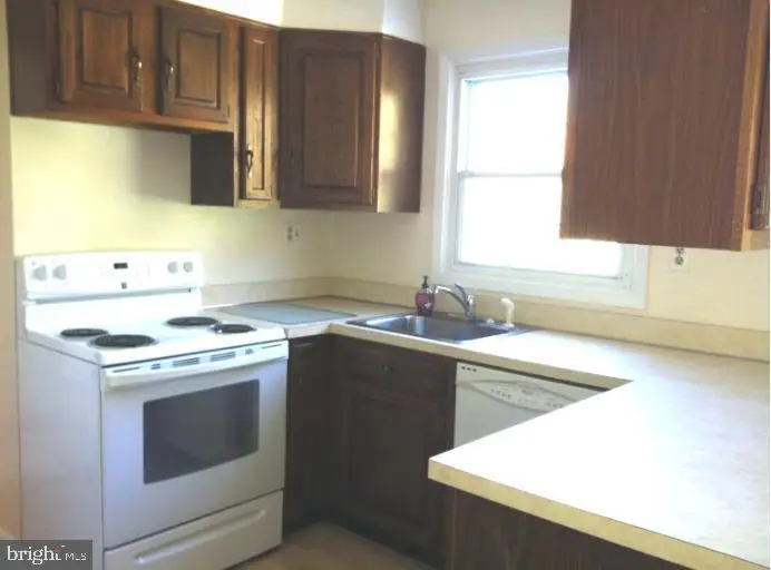 12510 Kavanaugh Ln, Bowie, MD 20715 - Image #2