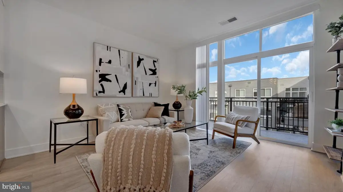 145 Riverhaven Dr #514, Oxon Hill, MD 20745 - Image #1