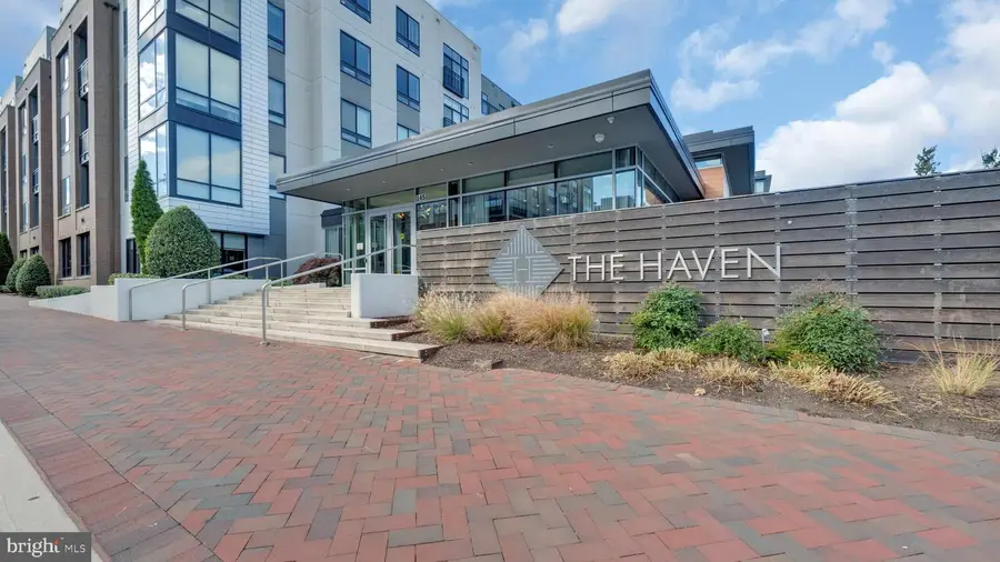 145 Riverhaven Dr #514, Oxon Hill, MD 20745 - Image #2