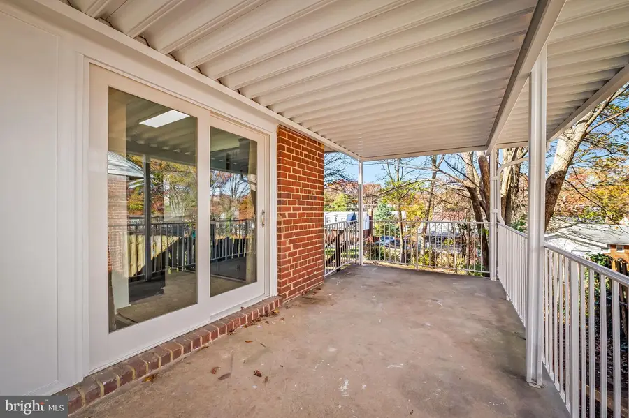 8416 Ravenswood Road, Hyattsville, MD 20784 - Image #3