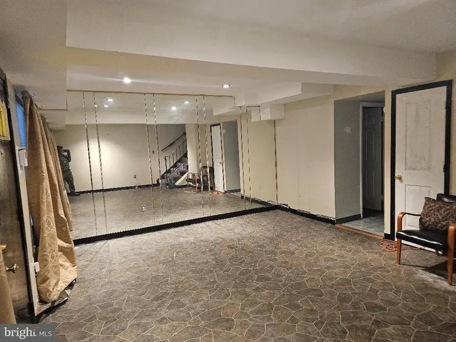 5919 Crown St, Capitol Heights, MD 20743 - Image #2