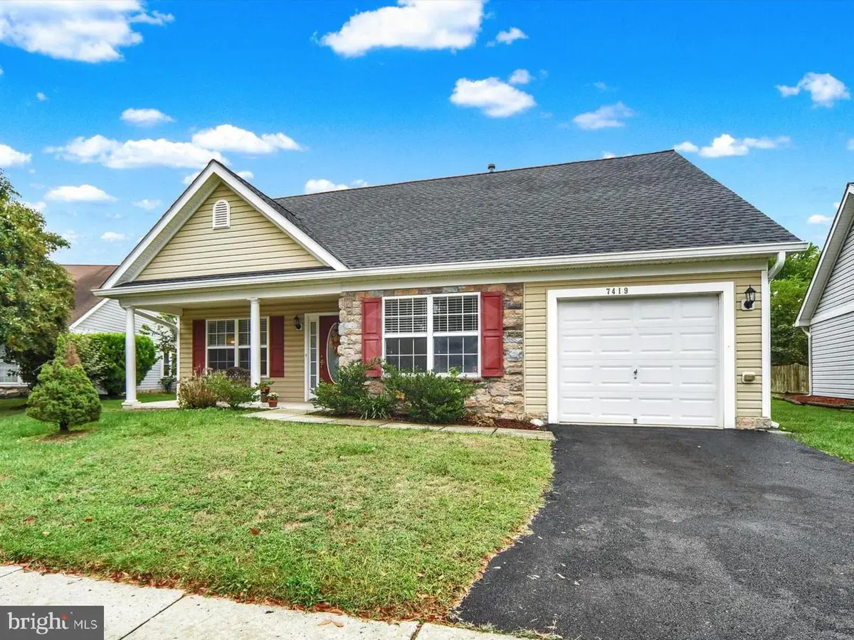 7419 Berryleaf Dr, Laurel, MD 20707 - Image #1