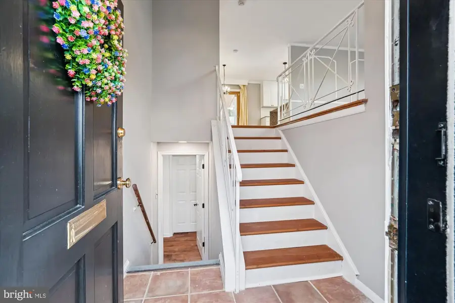 3021 Chapel View Dr, Beltsville, MD 20705 - Image #3