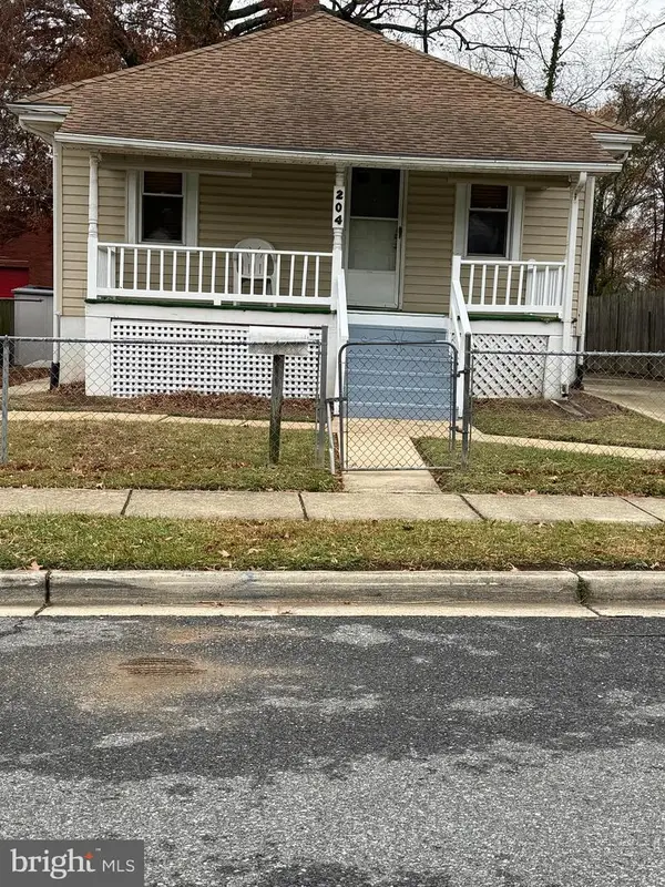 204 68th Pl, CAPITOL HEIGHTS, MD 20743