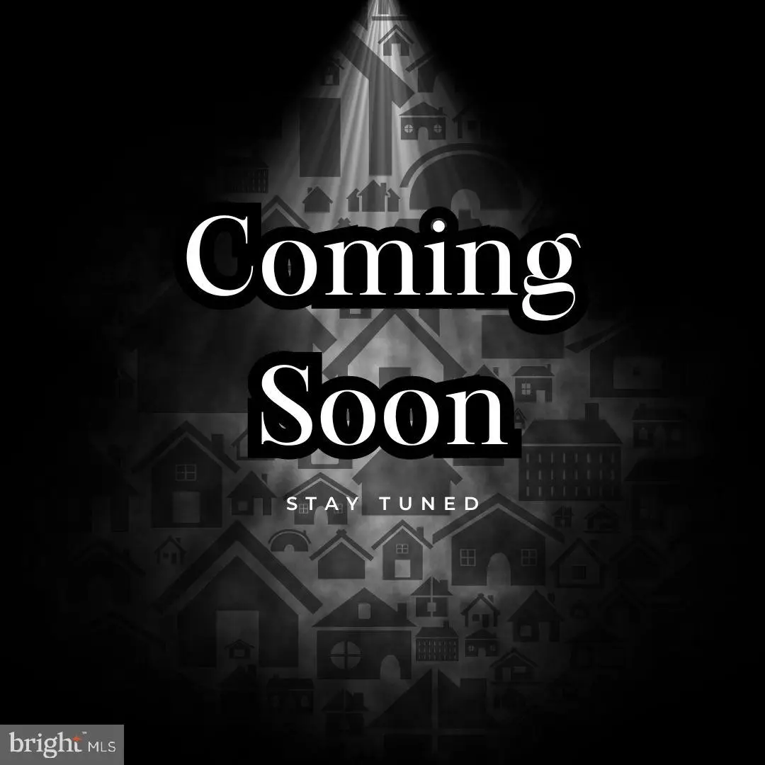 8012 Lakecrest Dr, Greenbelt, MD 20770 - Image #1