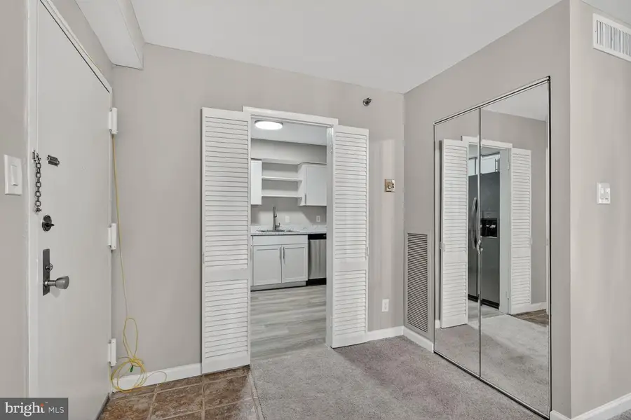 9200 Edwards Way #811, Hyattsville, MD 20783 - Image #3