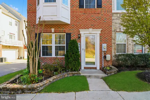 9519 Weshurst Ln, UPPER MARLBORO, MD 20774