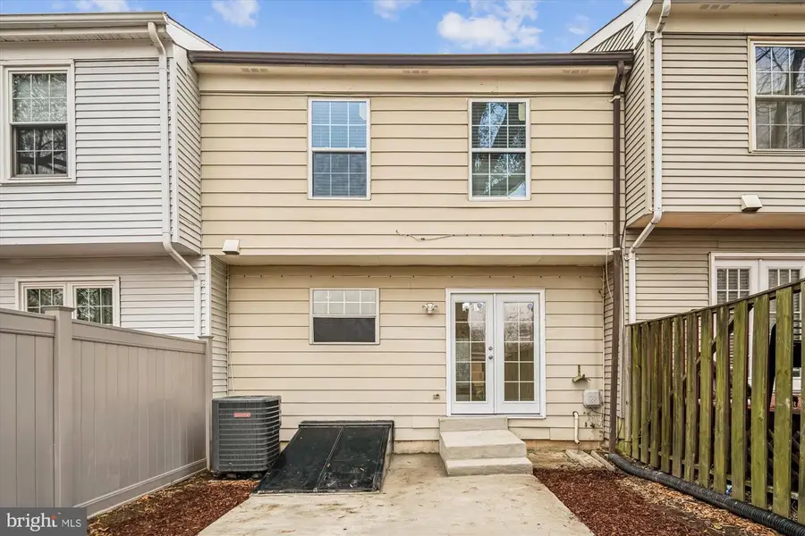 2236 Prince Of Wales Ct, Bowie, MD 20716 - Image #2
