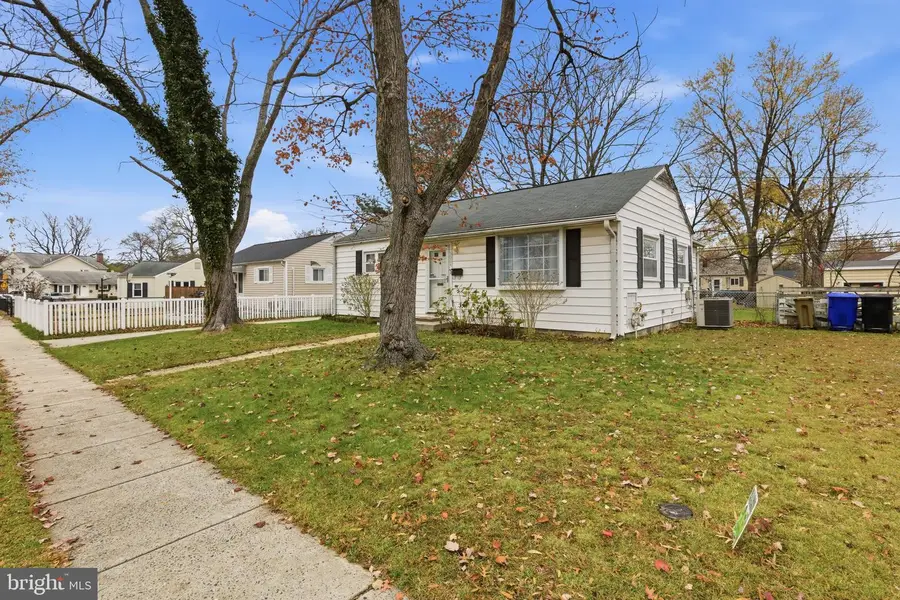 1004 Marton St, Laurel, MD 20707 - Image #2