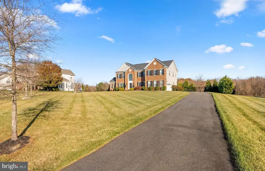 6616 Osborne Hill Dr, Upper Marlboro, MD 20772 - Image #2