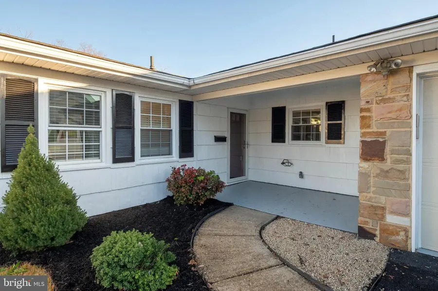 12507 Kemmerton Ln, Bowie, MD 20715 - Image #3