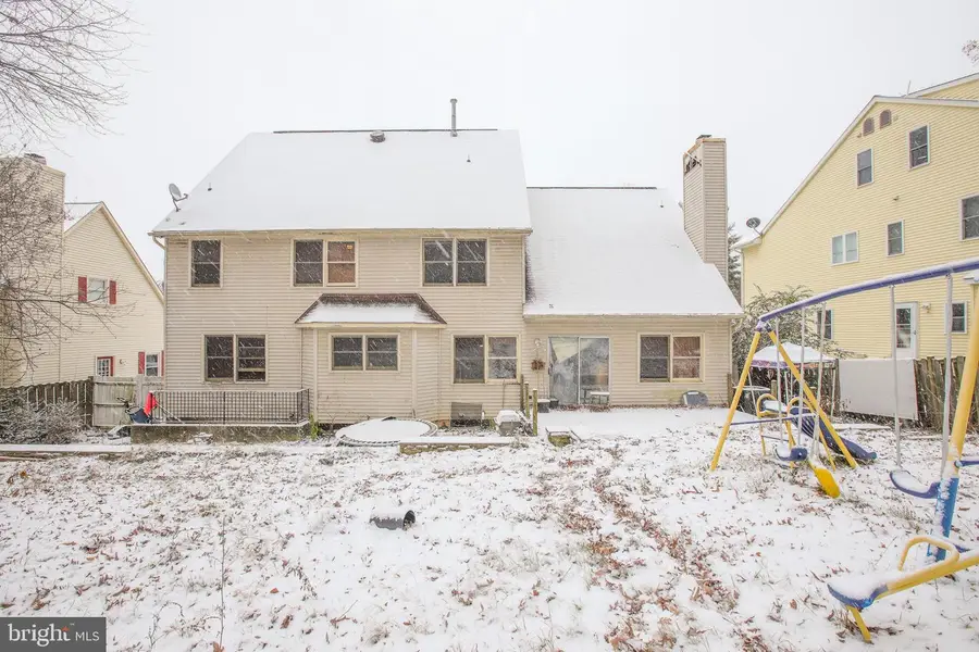 2804 Woodway Pl, Landover, MD 20785 - Image #2